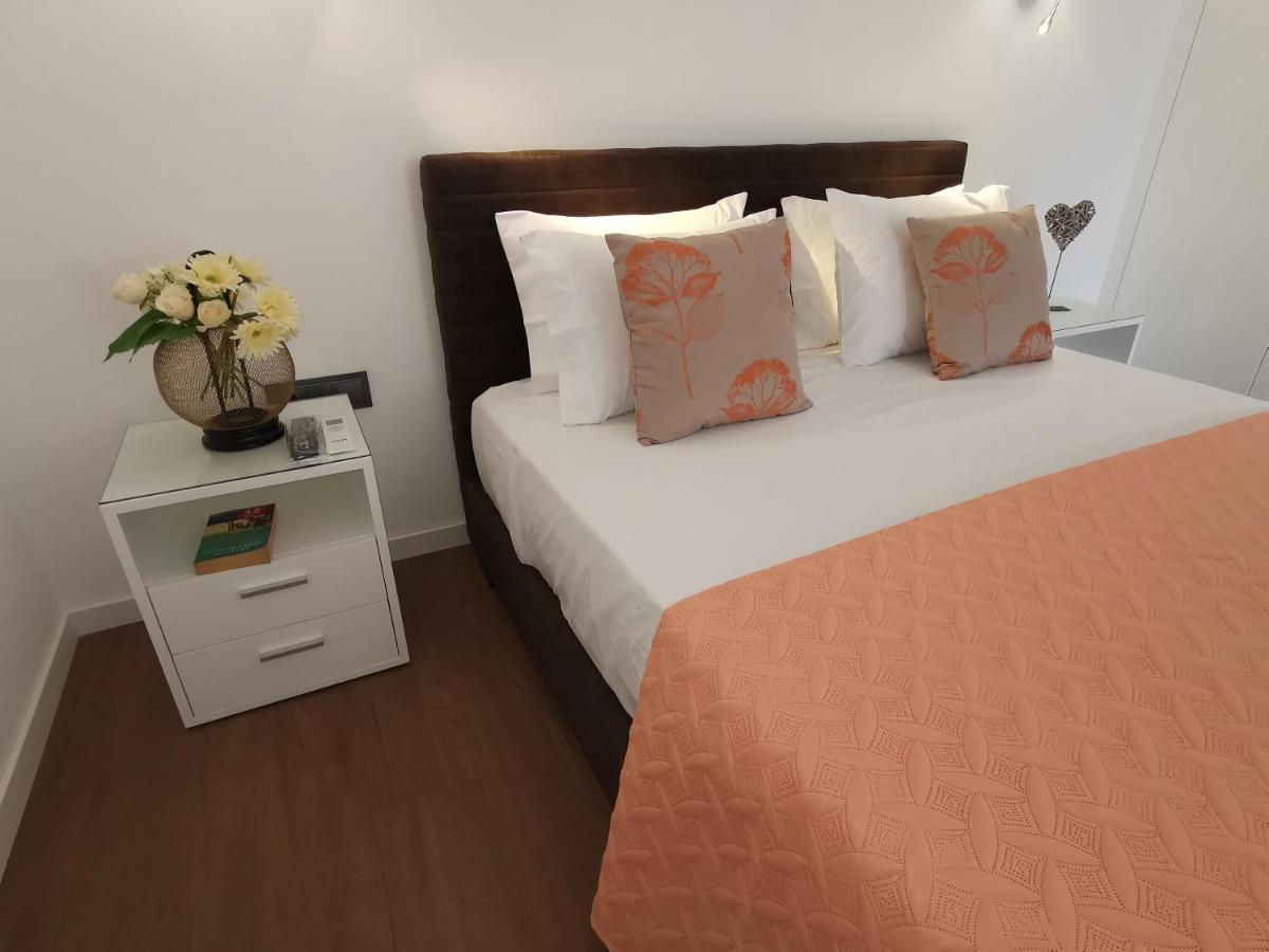 Charming Studios In Calheta Beach - Villa Esmeralda Exterior foto