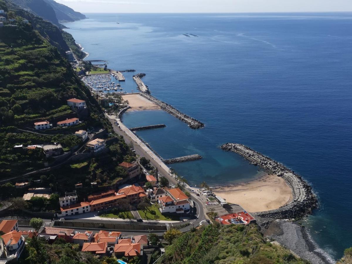 Charming Studios In Calheta Beach - Villa Esmeralda Exterior foto