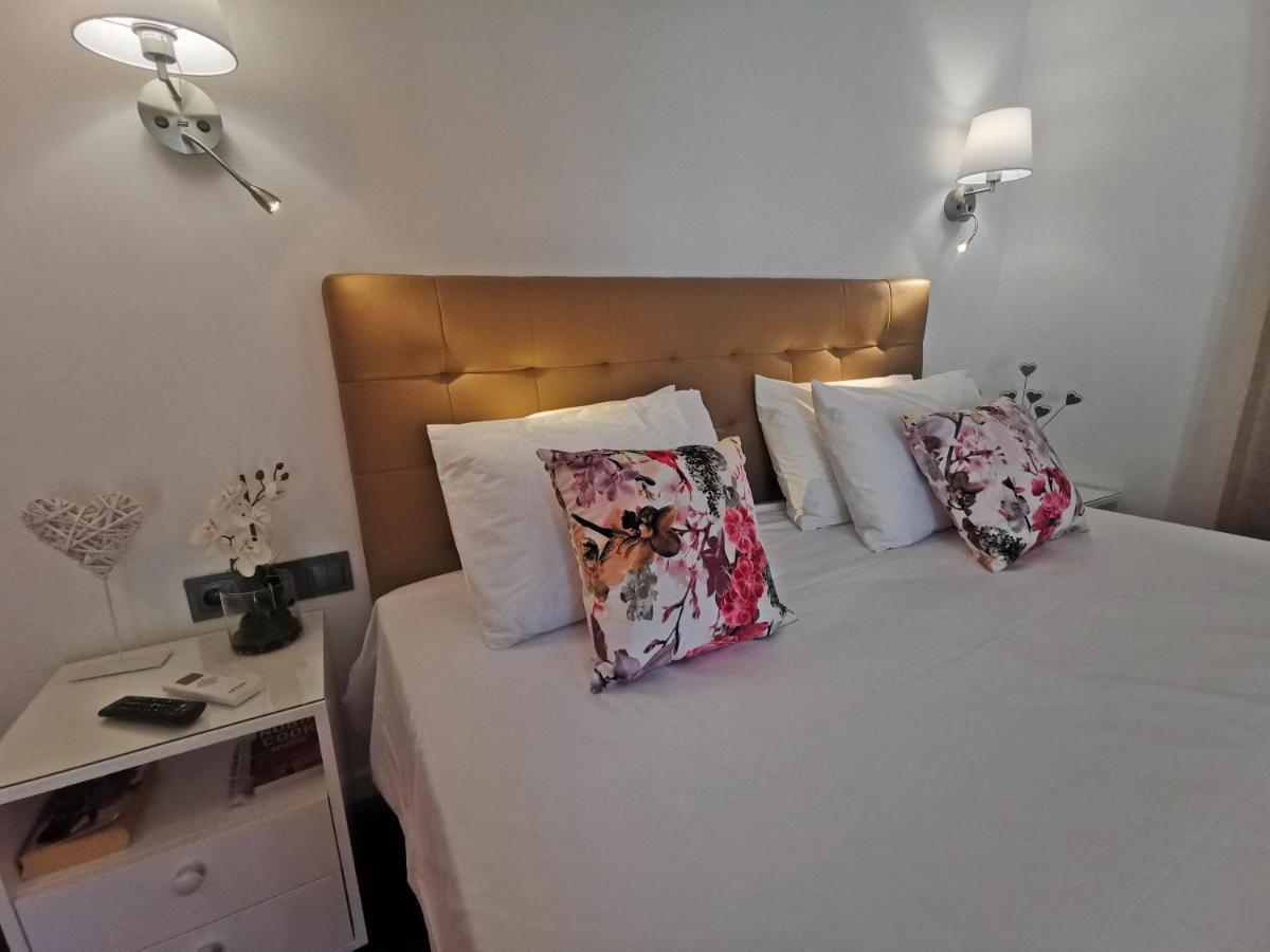 Charming Studios In Calheta Beach - Villa Esmeralda Exterior foto