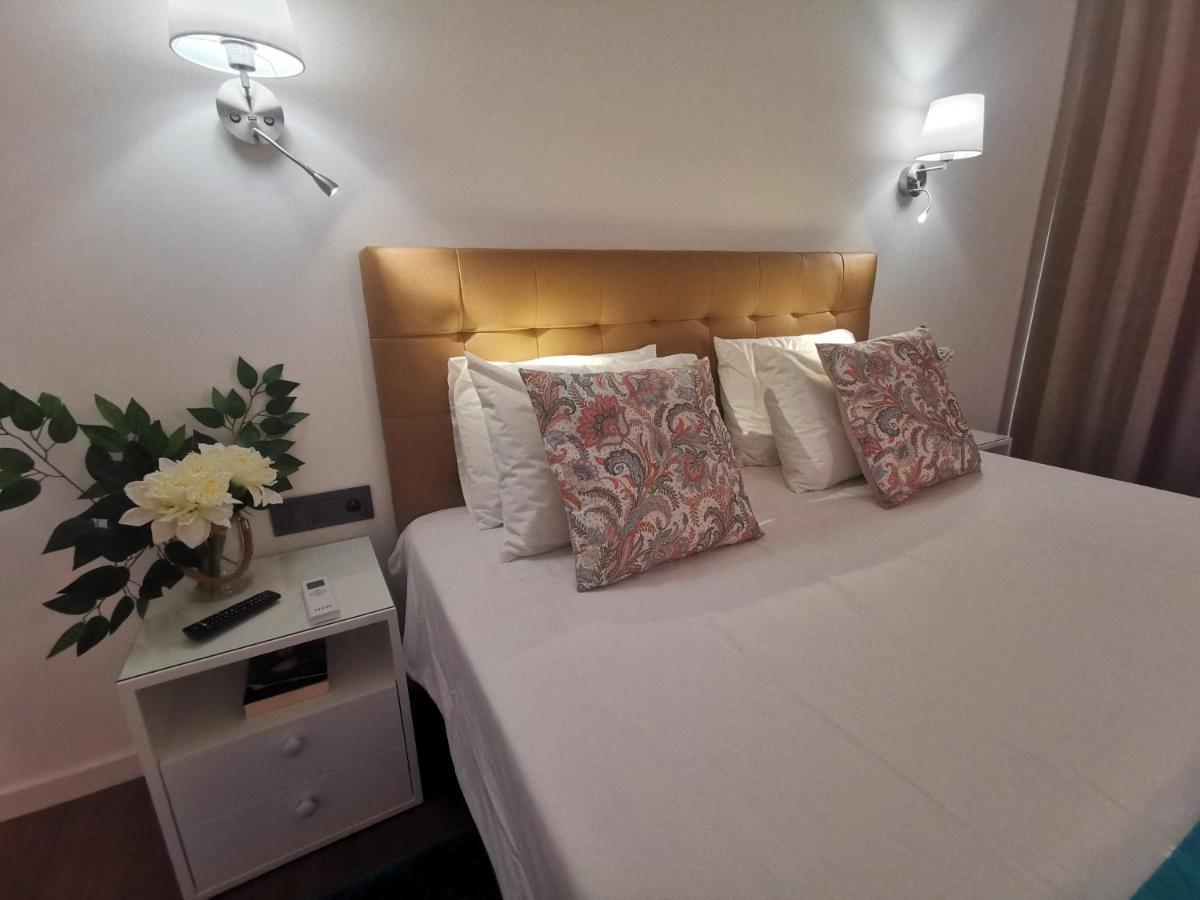 Charming Studios In Calheta Beach - Villa Esmeralda Exterior foto